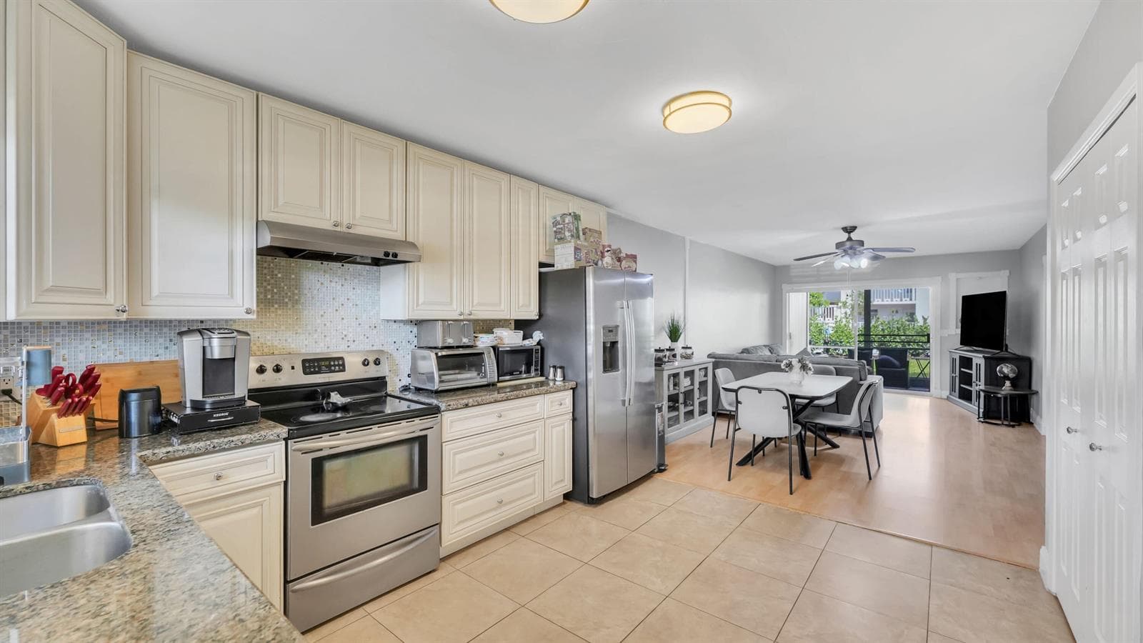 298 SE 6th Avenue # 2, Pompano Beach, FL 33060 photo 7