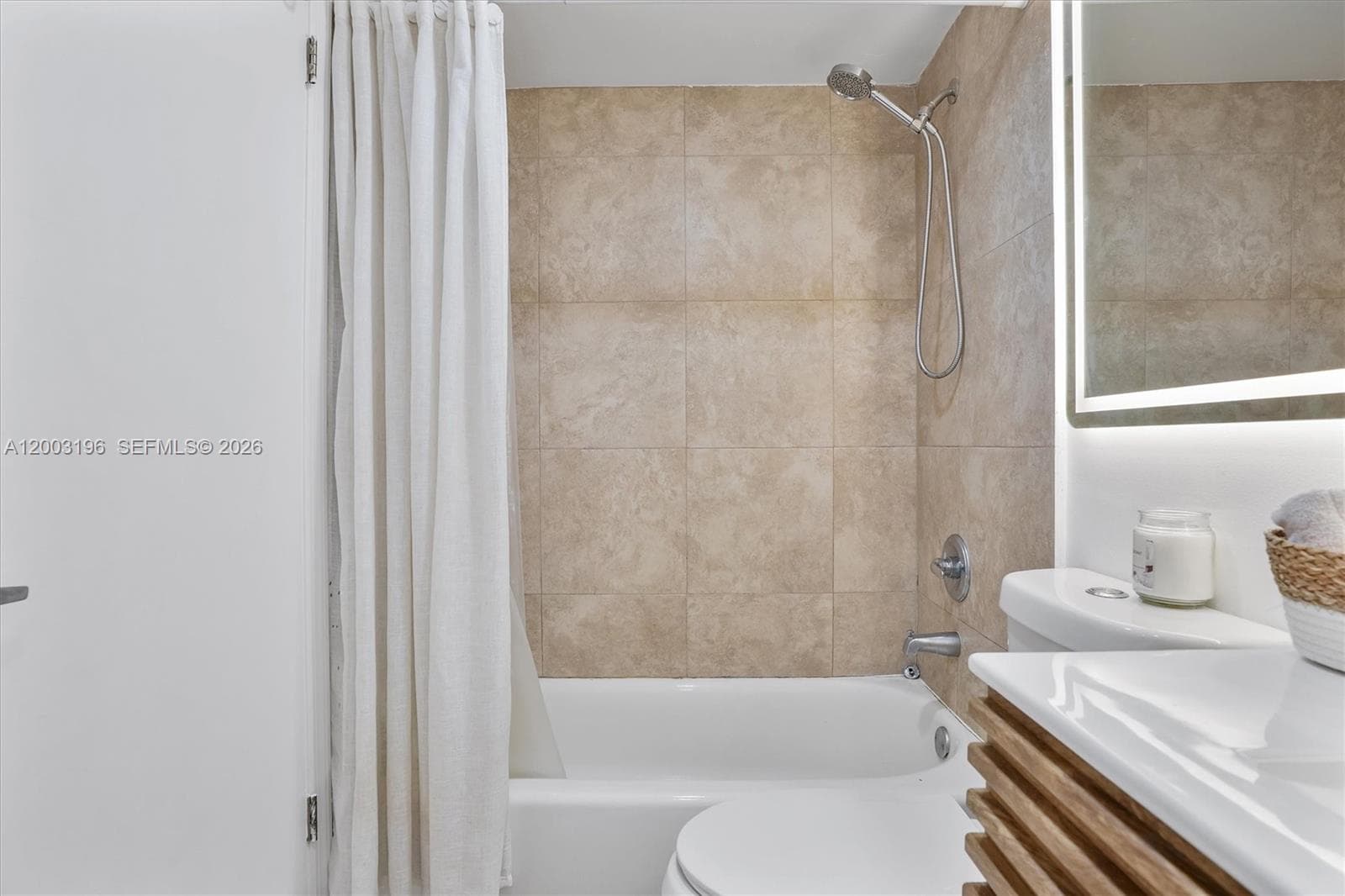 7501 E Treasure Dr # 4EF, North Bay Village, FL 33141 photo 9