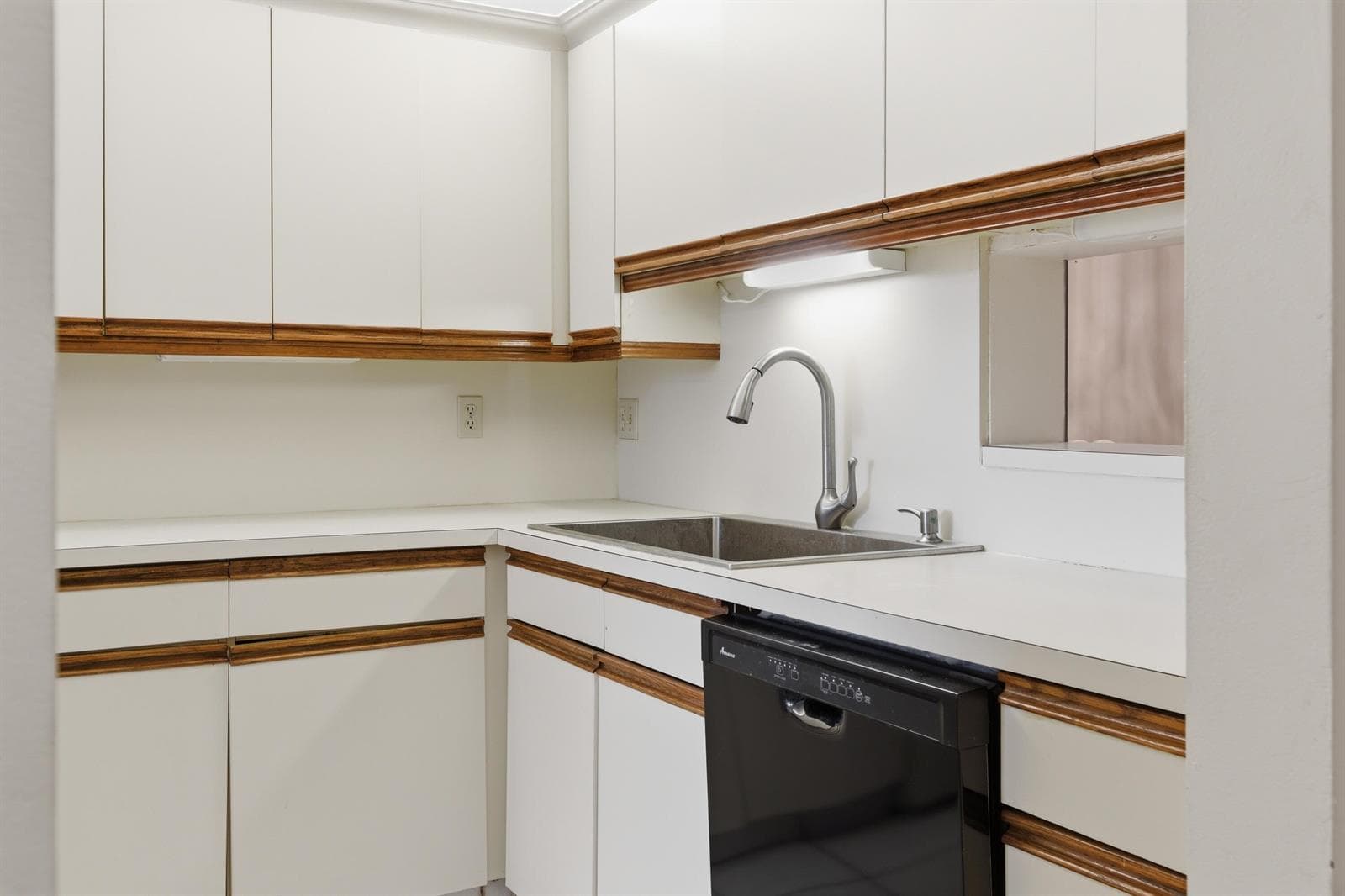 10118 Mangrove Drive # 105, Boynton Beach, FL 33437 photo 8