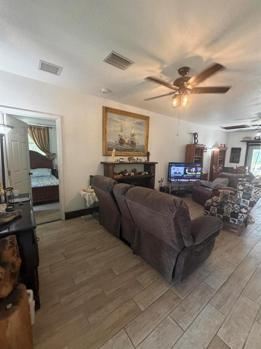 235 N Sendero Street, Clewiston, FL 33440 photo 4