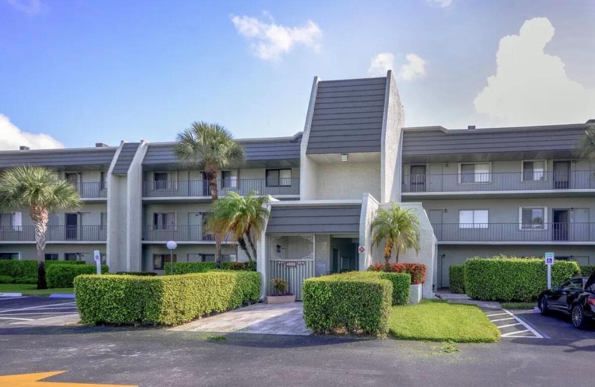 4110 Tivoli Court # 202, Lake Worth, FL 33467 photo 6