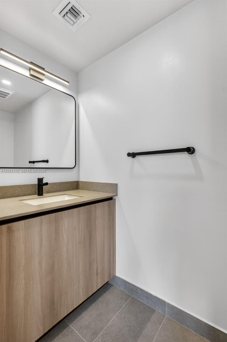 121 NE 5th Steet # 3313, Miami, FL 33132 photo 11