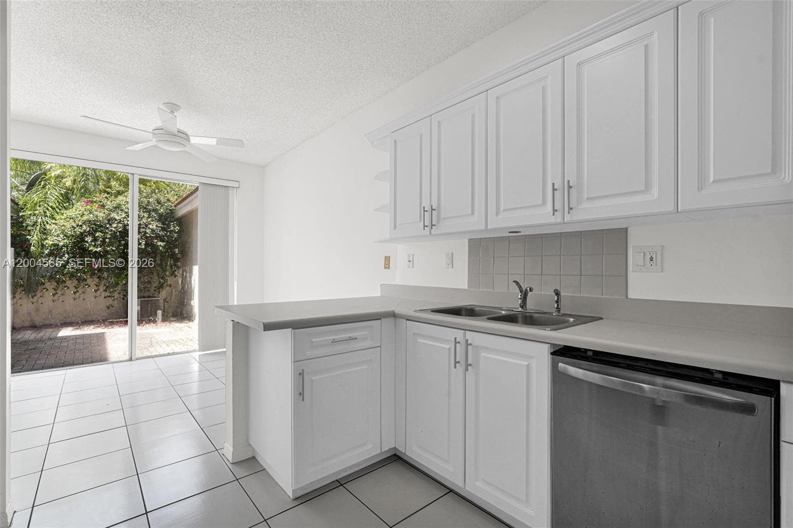 1675 Yellowheart Way, Hollywood, FL 33019 photo 13