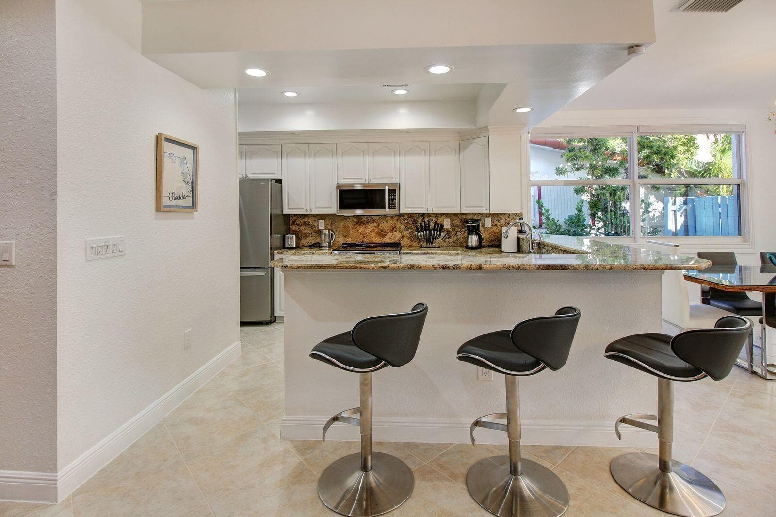 218 Pine Avenue, Lauderdale By The Sea, FL 33308 photo 7