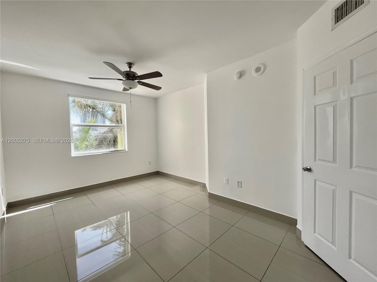 17100 N Bay Rd # 1517, Sunny Isles Beach, FL 33160 photo 9