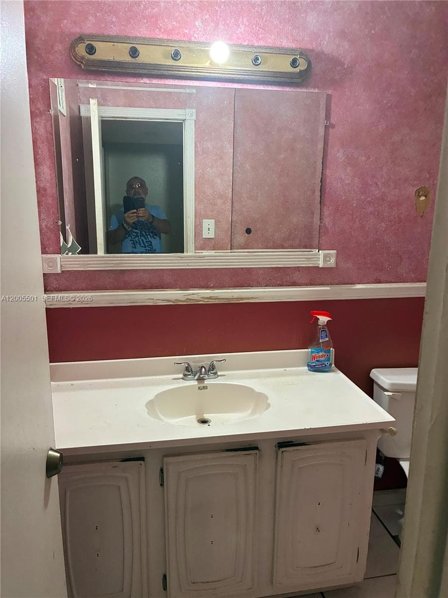 3820 SW 60th Ter # 1, Davie, FL 33314 photo 6