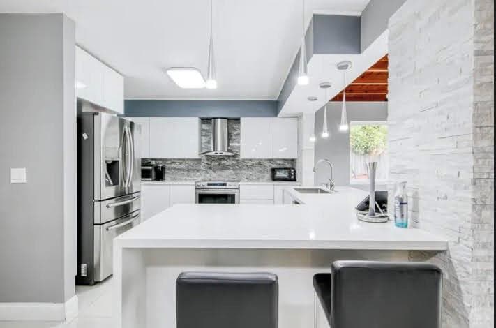 1905 N 45th Avenue, Hollywood, FL 33021 photo 6