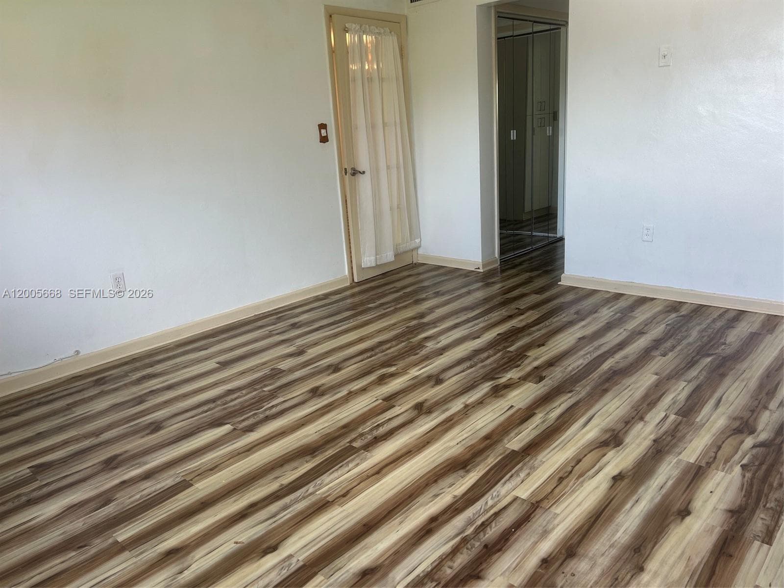 18901 NE 14th Ave # 101, Miami, FL 33179 photo 12