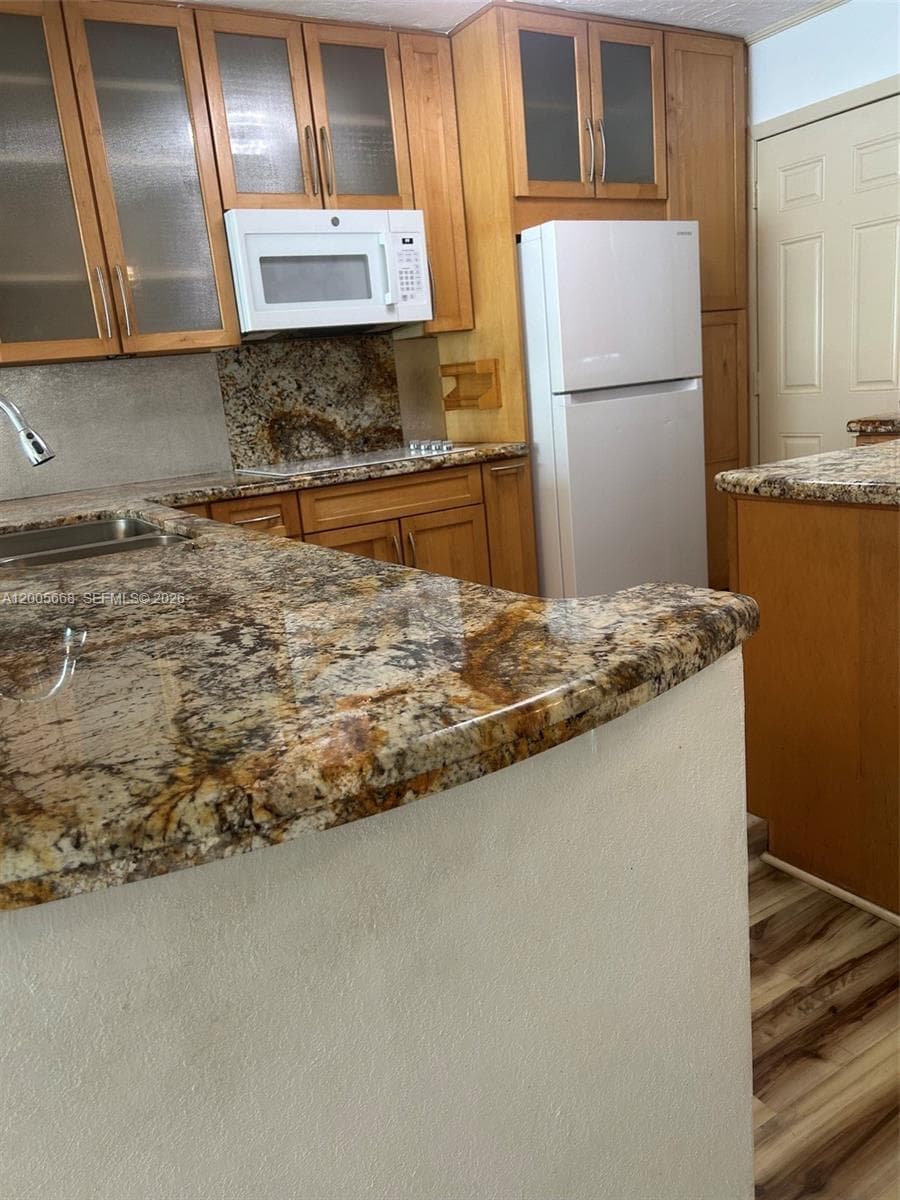 18901 NE 14th Ave # 101, Miami, FL 33179 photo 7