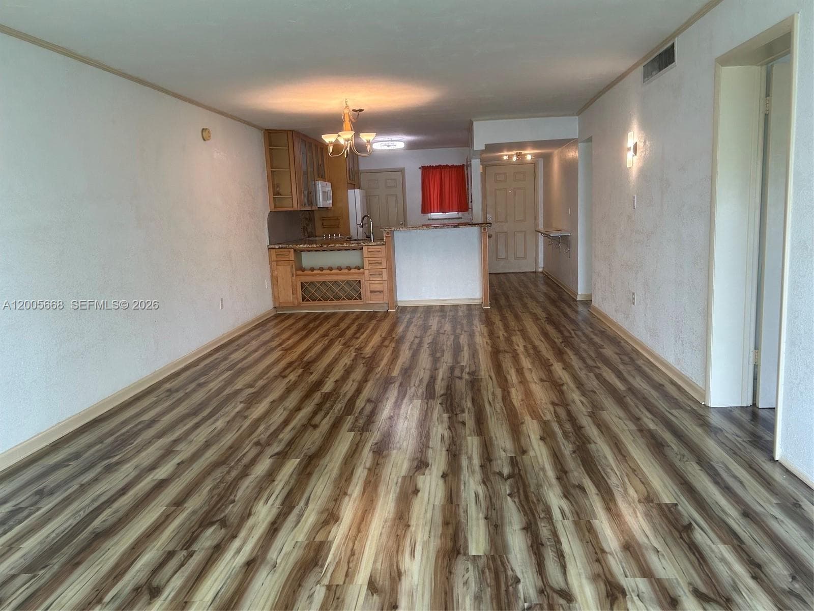 18901 NE 14th Ave # 101, Miami, FL 33179 photo 3