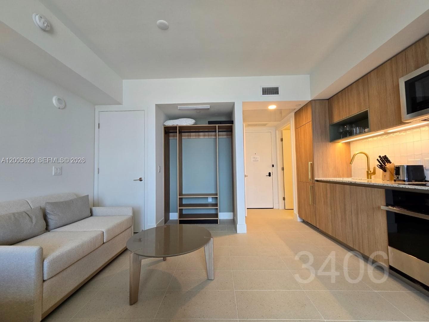 159 NE 6th St # 3406, Miami, FL 33132 photo 8