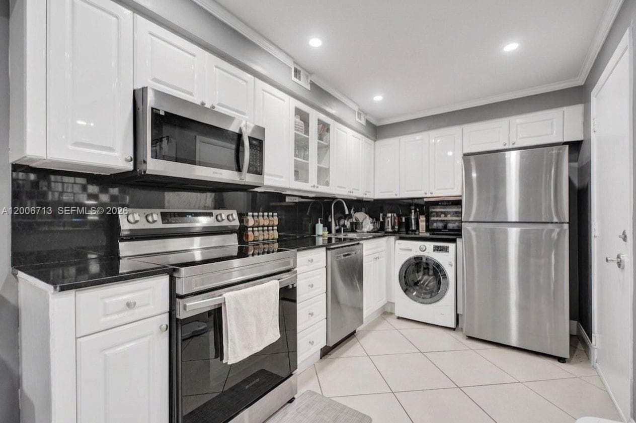6770 Indian Creek Dr # 14C, Miami Beach, FL 33141 photo 13