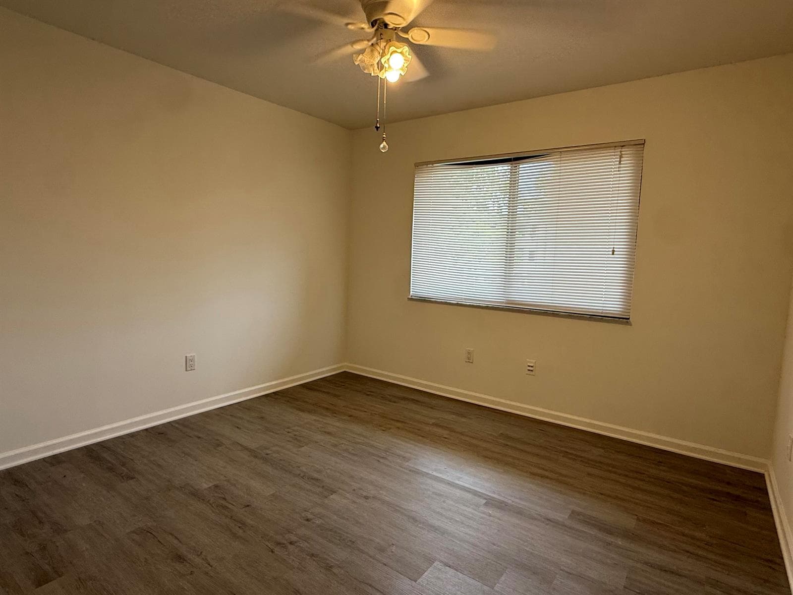 10641 W Clairmont Circle, Tamarac, FL 33321 photo 13
