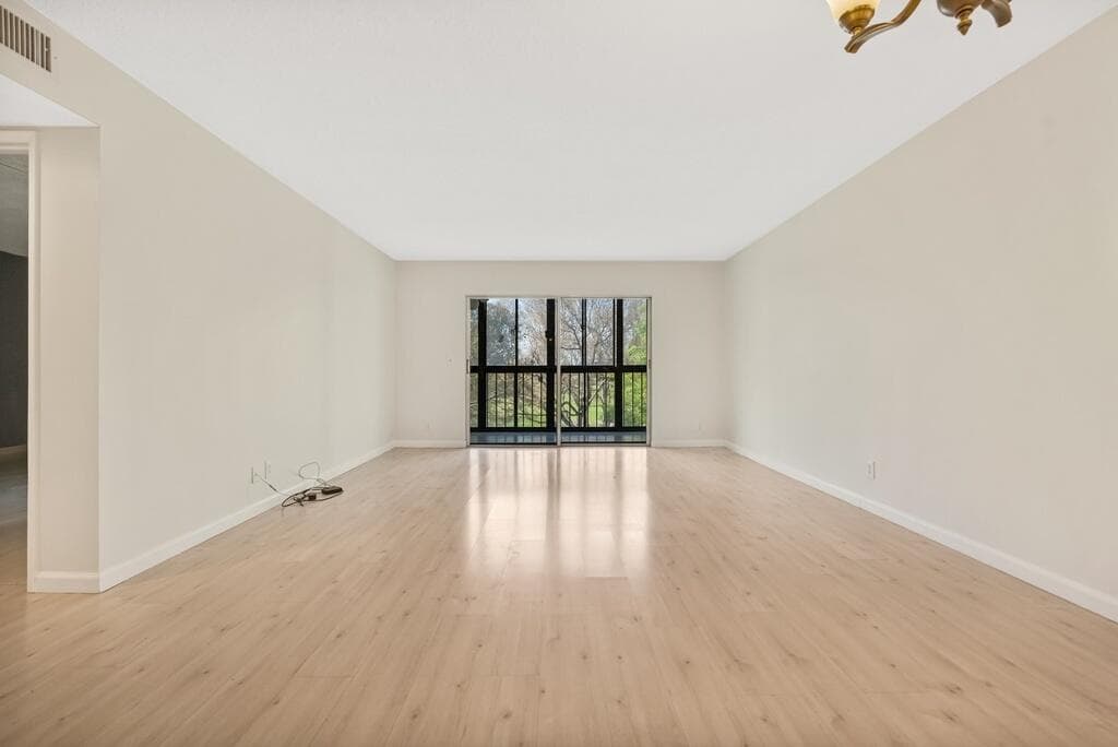 7286 Huntington Lane # 405, Delray Beach, FL 33446 photo 10