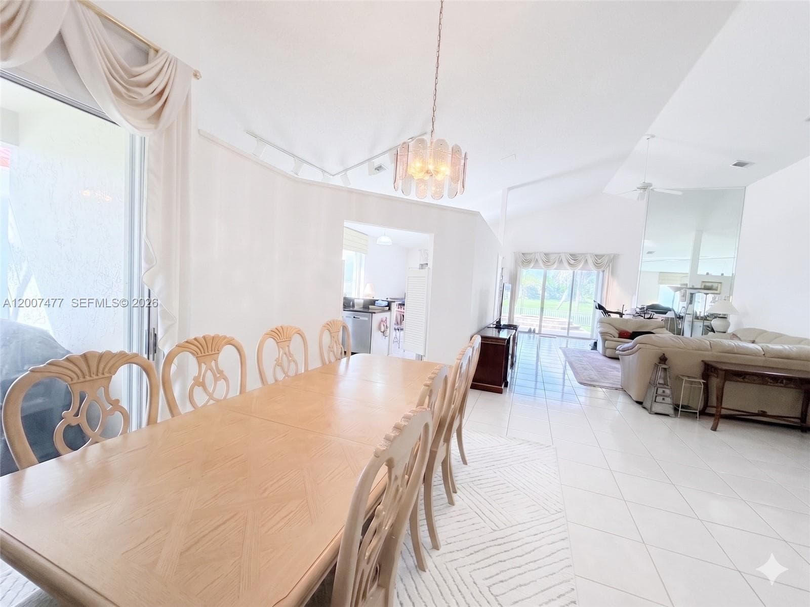 1510 W Lacosta Dr W, Pembroke Pines, FL 33027 photo 8
