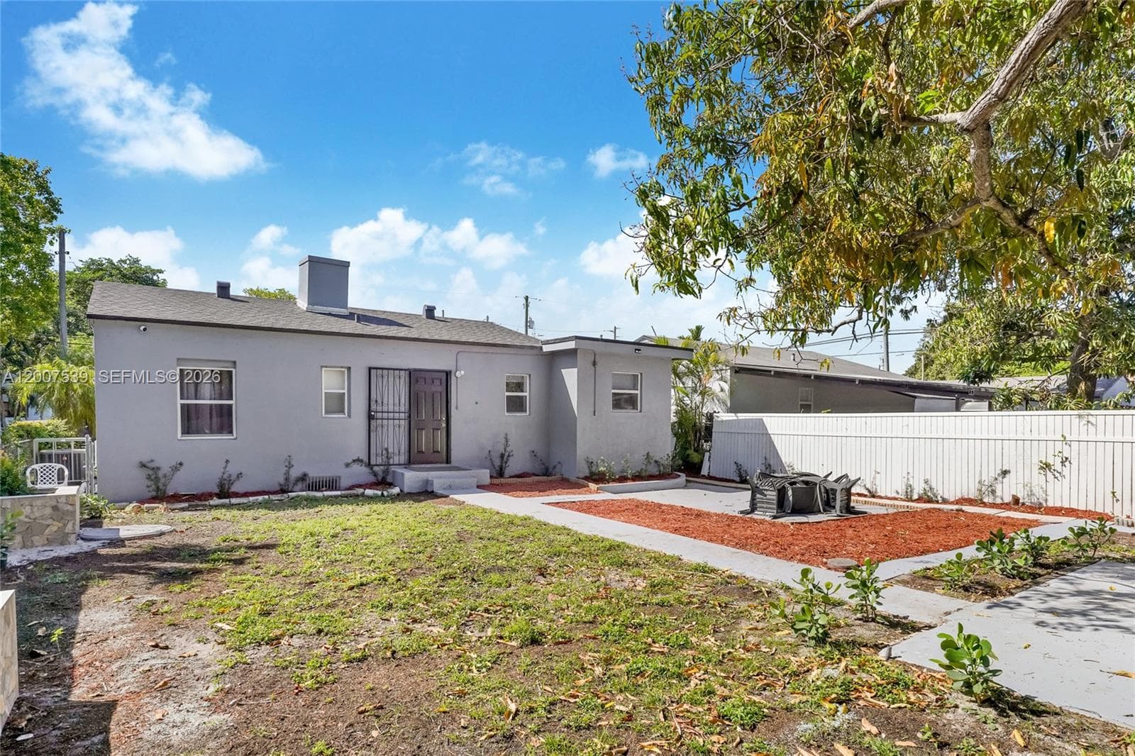 1283 NW 45th St, Miami, FL 33142 photo 12