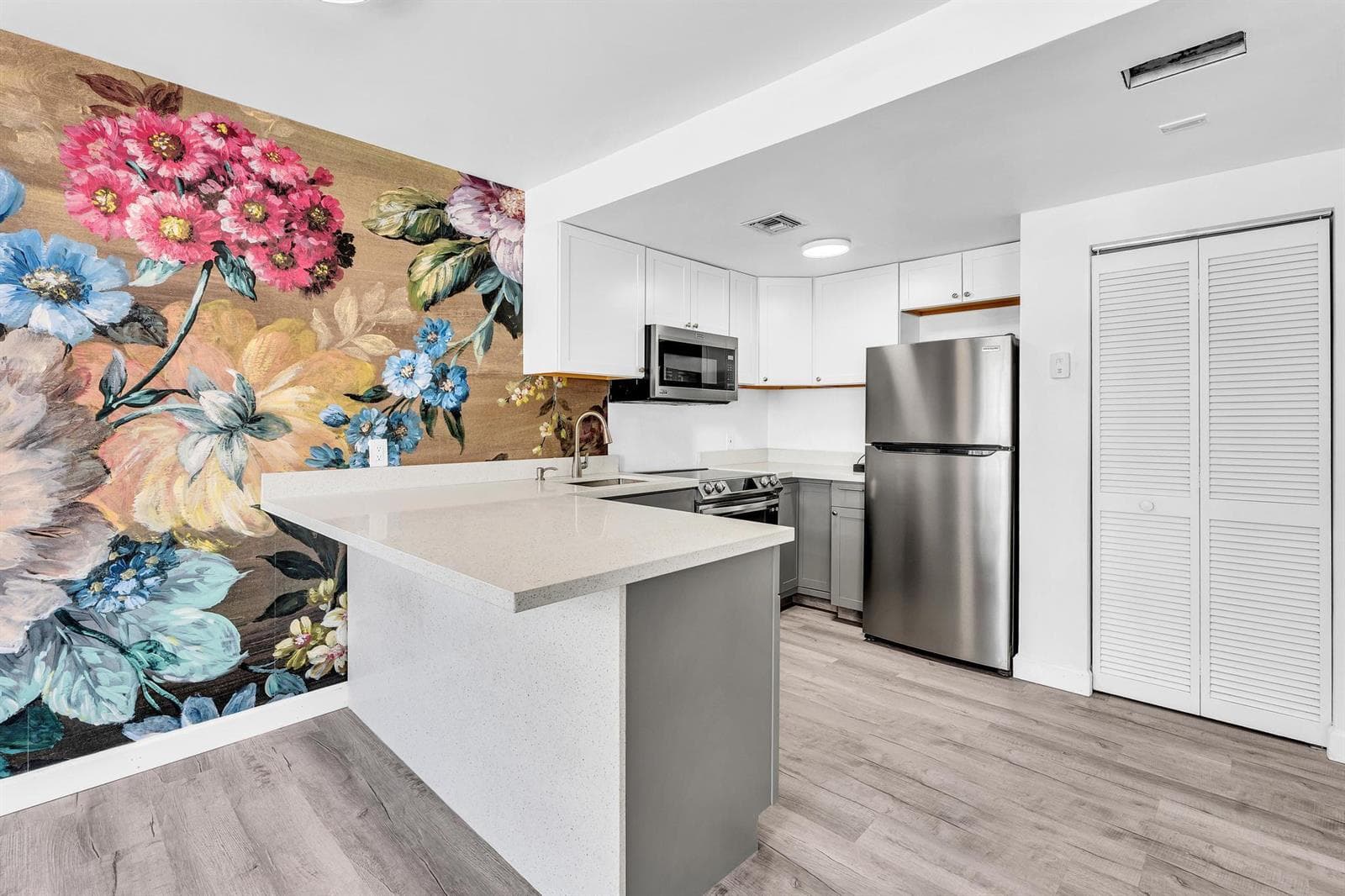 1460 Ocean Drive # 205, Miami Beach, FL 33139 photo 12