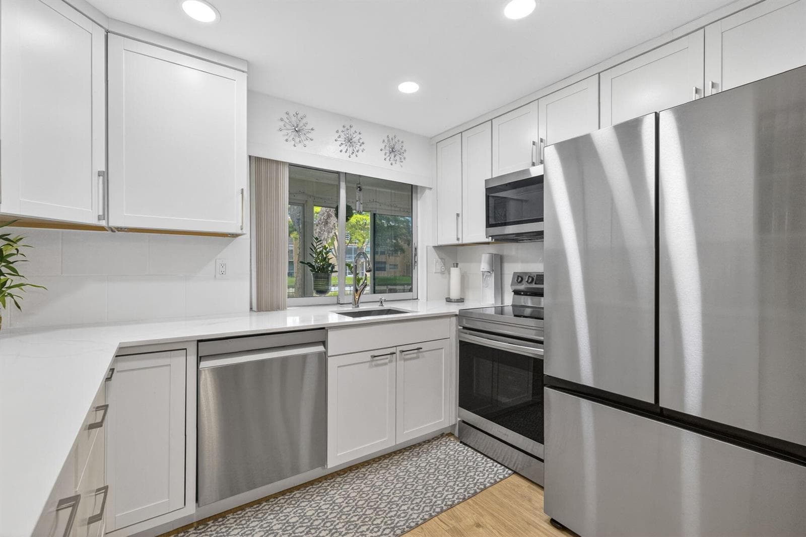 9081 Lime Bay Boulevard # 115, Tamarac, FL 33321 photo 6