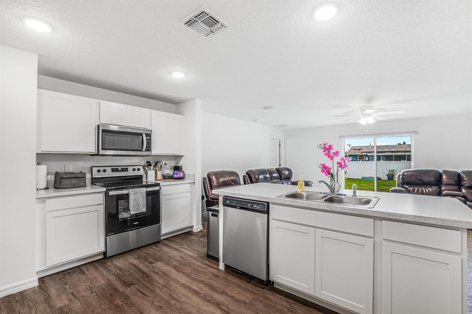549 SW Prado Avenue, Port St. Lucie, FL 34983 photo 9