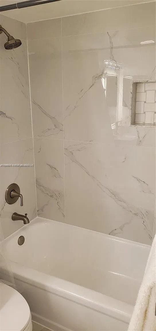 9720 S Hollybrook Lake Dr # 303, Pembroke Pines, FL 33025 photo 11