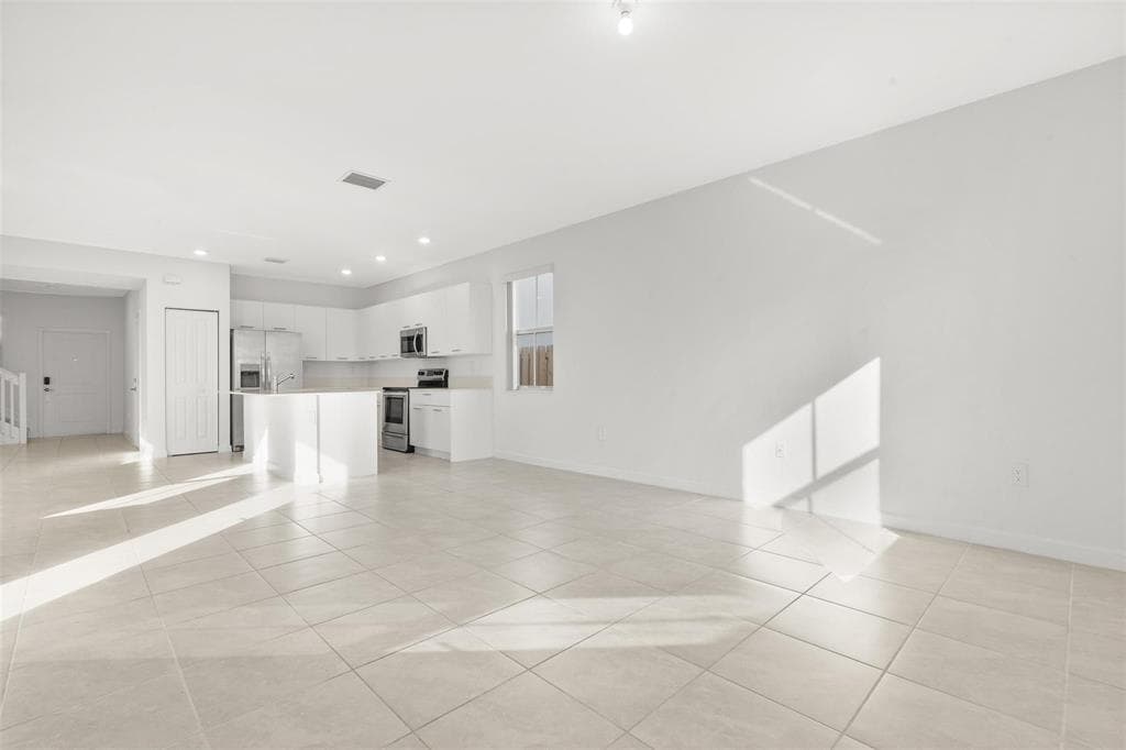 2441 NW 131st Circle # 2441, Miami, FL 33167 photo 11