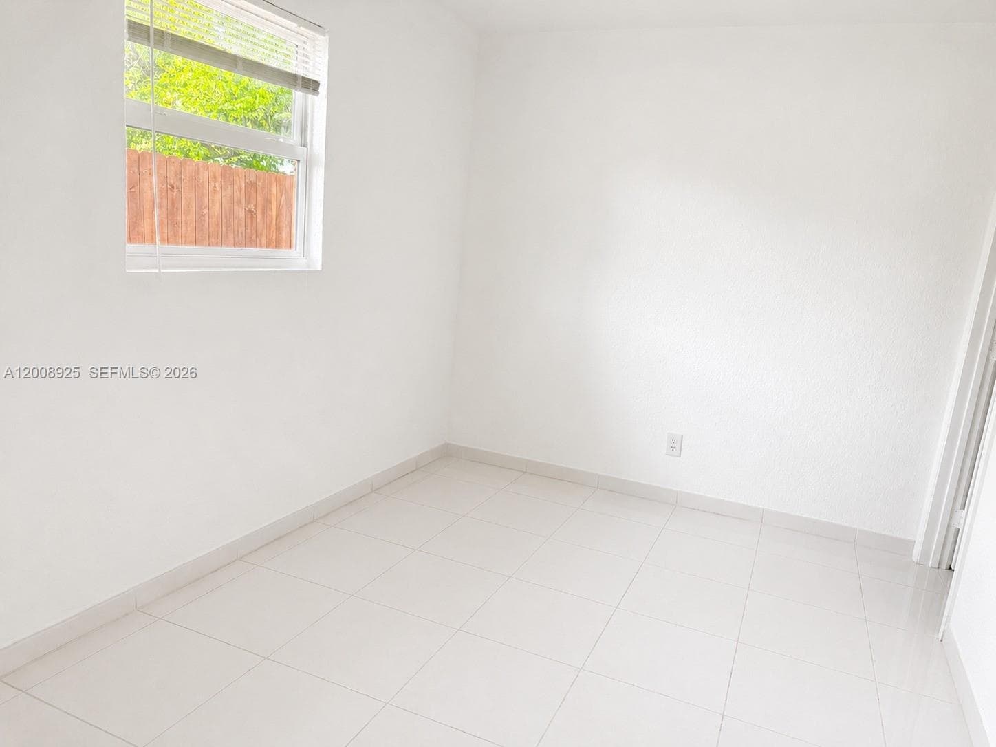 8210 SW 7th St, North Lauderdale, FL 33068 photo 7