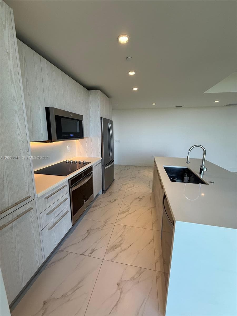 2000 Metropica Way # 901, Sunrise, FL 33323 photo 6