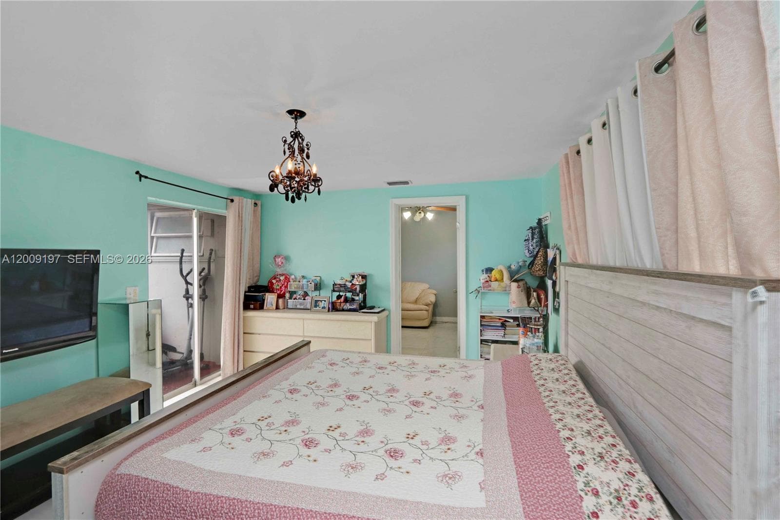 1762 NW 8th Ave, Homestead, FL 33030 photo 9