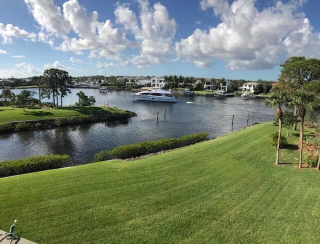 2201 Marina Isle Way # 403, Jupiter, FL 33477 photo 12