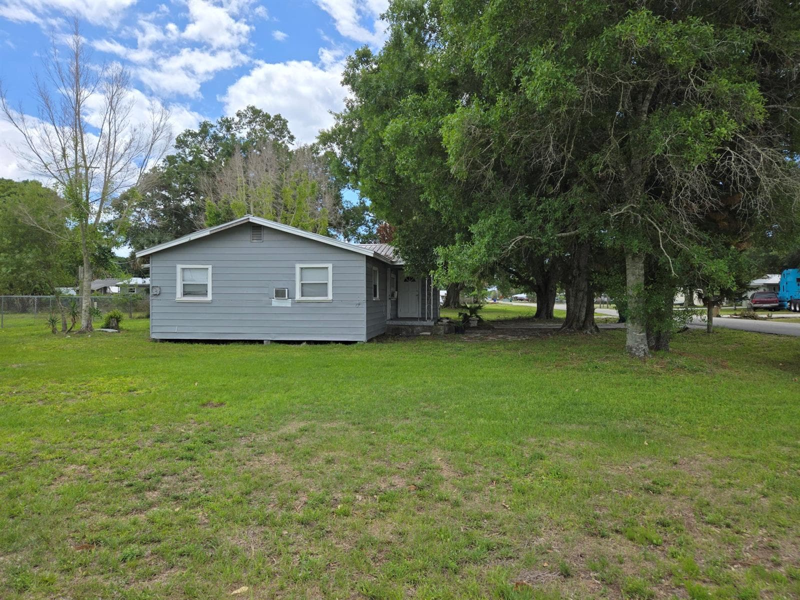 408 NW 10th Avenue, Okeechobee, FL 34974 photo 9