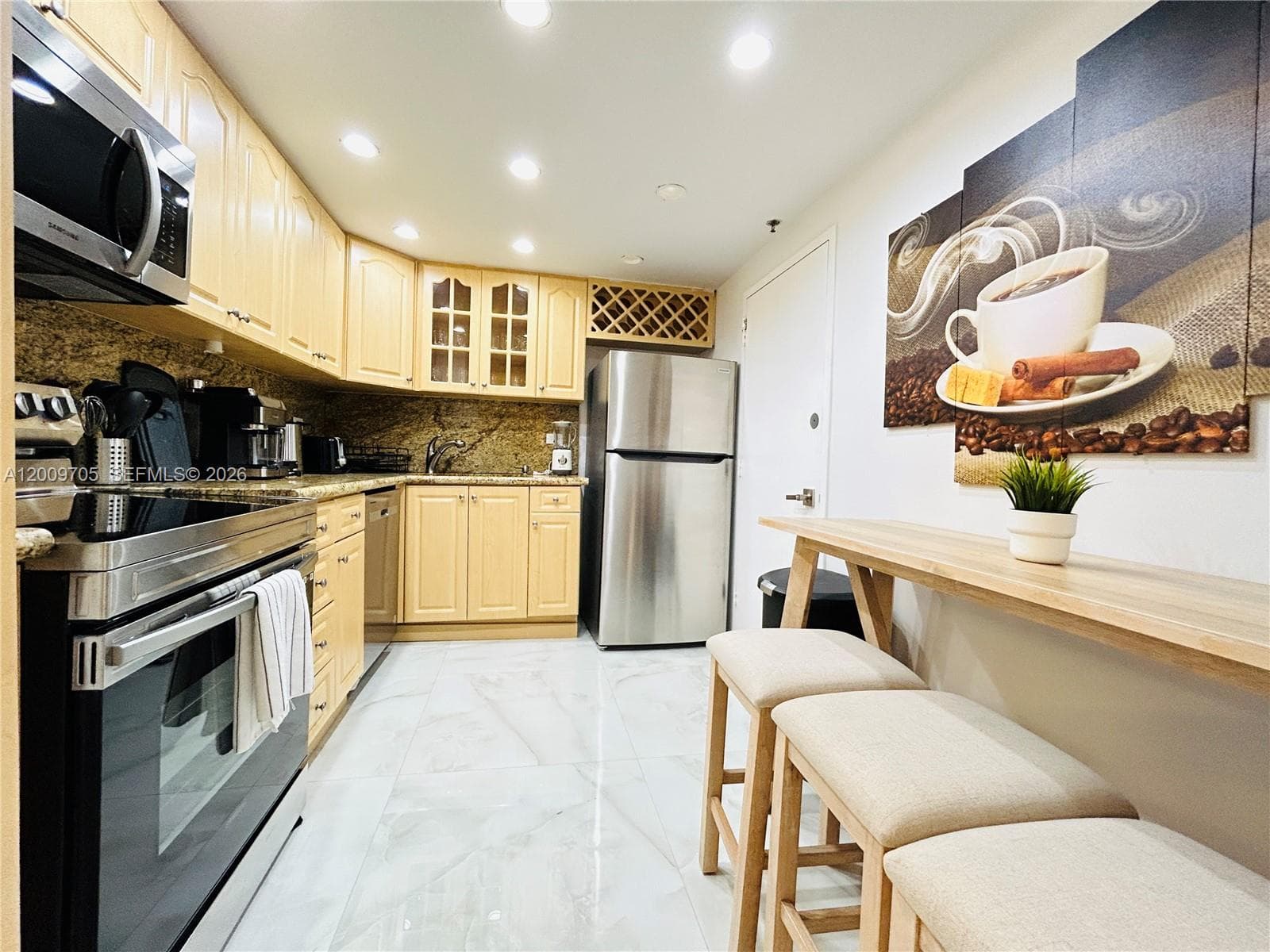 6039 Collins Ave # 1507, Miami Beach, FL 33140 photo 7