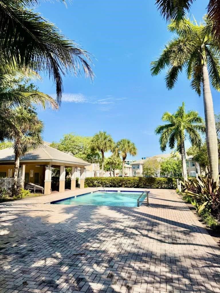 669 NW 42nd Ave, Plantation, FL 33317 photo 9