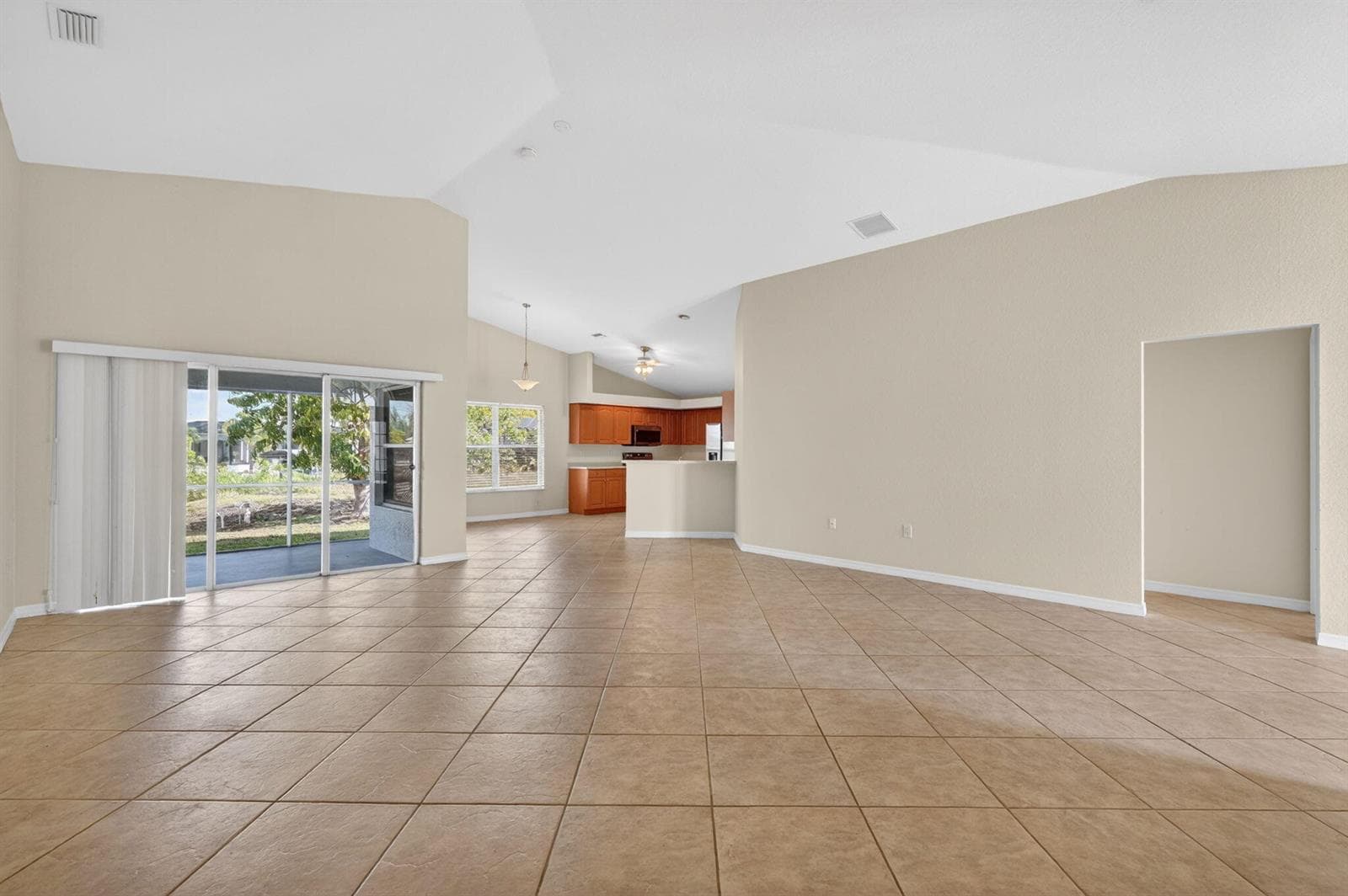 2902 SW 17th Avenue, Cape Coral, FL 33914 photo 9