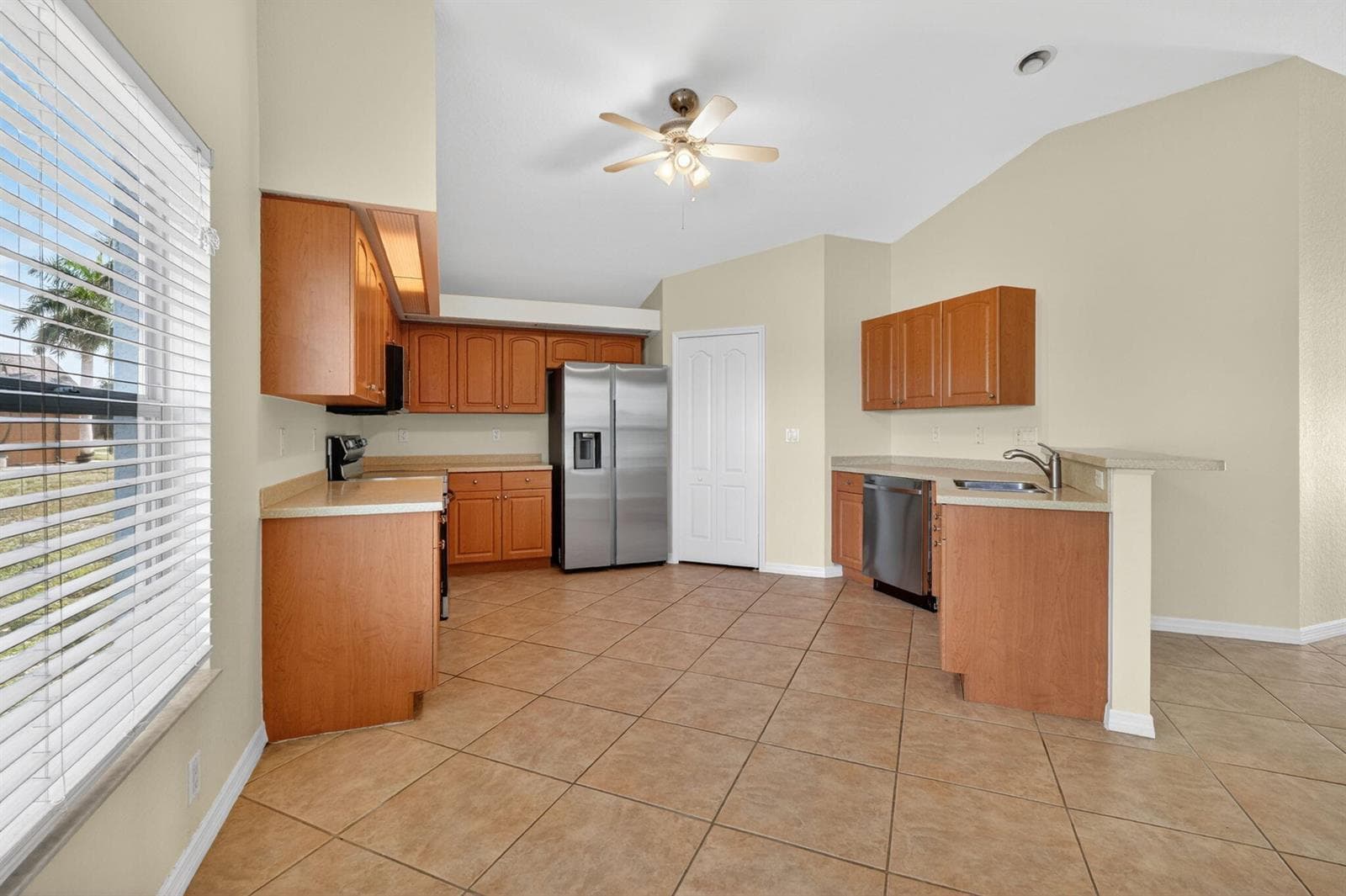 2902 SW 17th Avenue, Cape Coral, FL 33914 photo 11