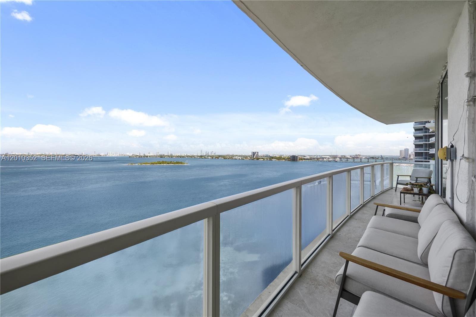 665 NE 25th St # 1503, Miami, FL 33137 photo 6