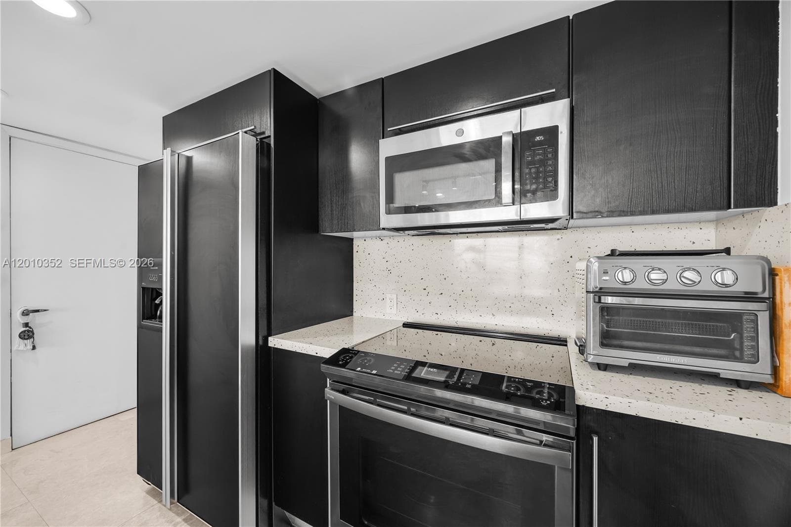 665 NE 25th St # 1503, Miami, FL 33137 photo 12