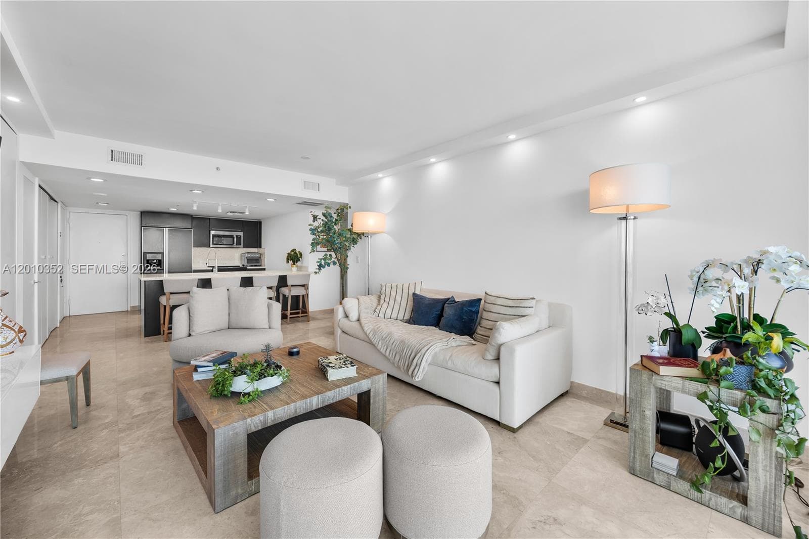 665 NE 25th St # 1503, Miami, FL 33137 photo 8