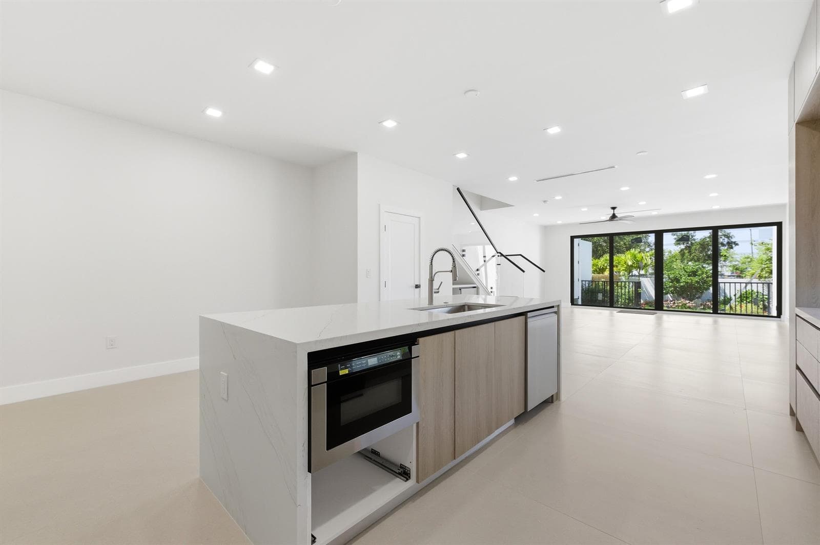 821 SW 1st Street, Fort Lauderdale, FL 33312 photo 13