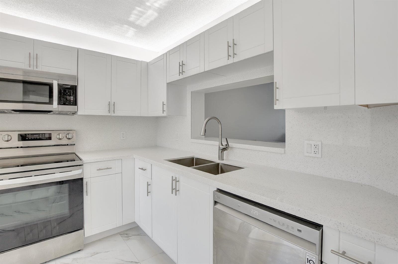 13355 SW 16th Court # 309 E, Pembroke Pines, FL 33027 photo 12