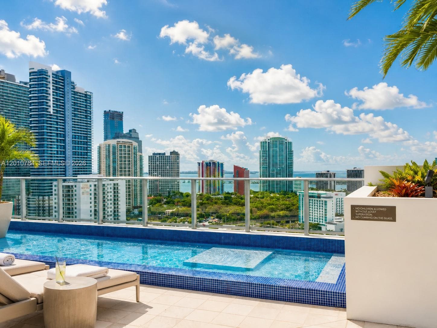 1010 SW 2nd Ave # 1809, Miami, FL 33130 photo 8