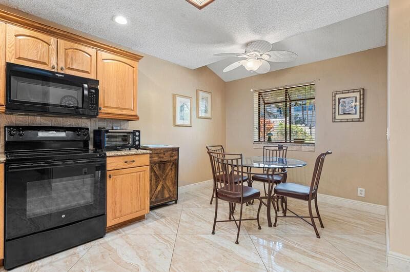 3409 SE 8th Street # 6, Pompano Beach, FL 33062 photo 7