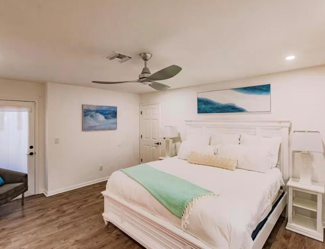 705 N 103rd Ave Avenue N, Naples, FL 34108 photo 7