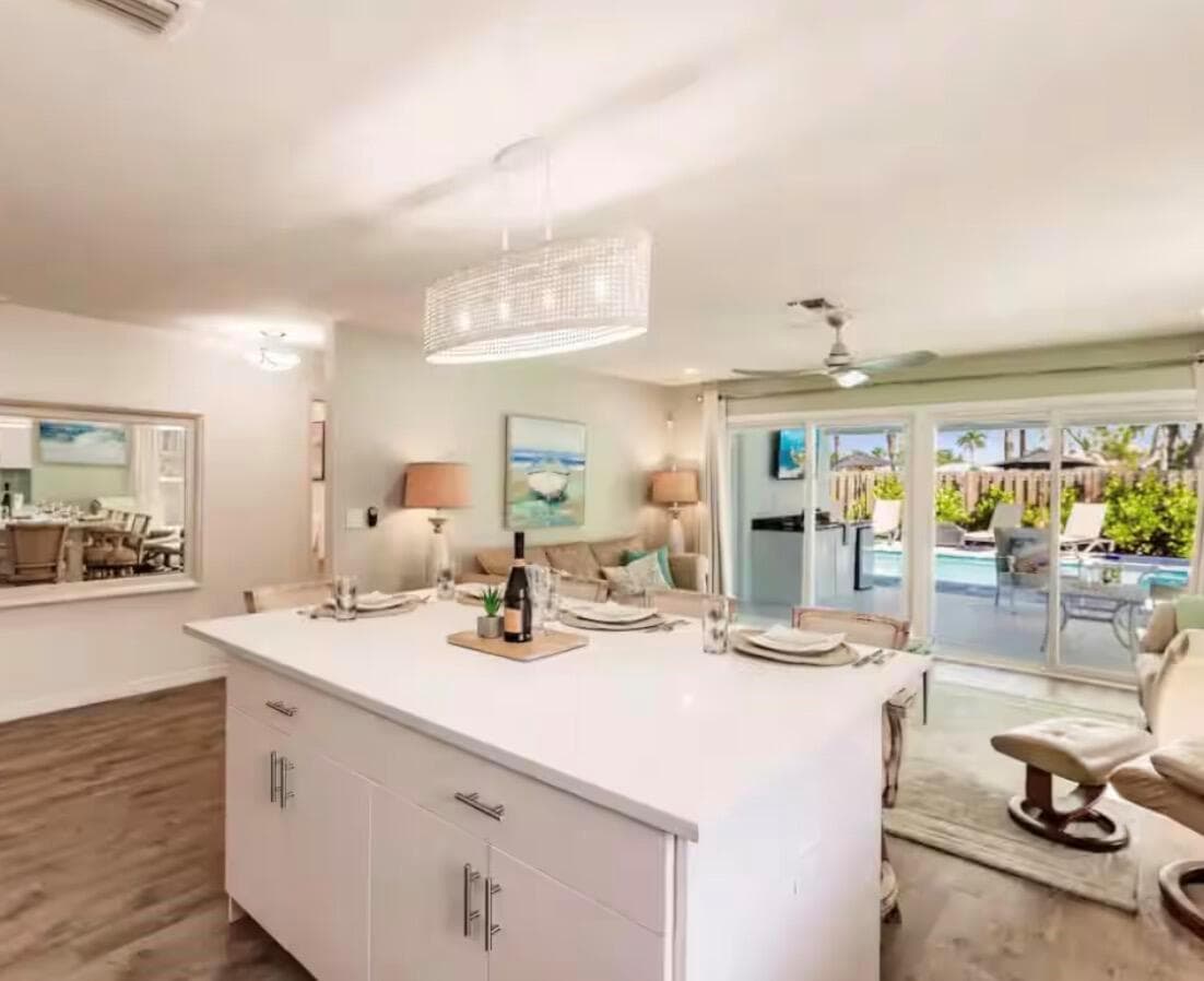 705 N 103rd Ave Avenue N, Naples, FL 34108 photo 8