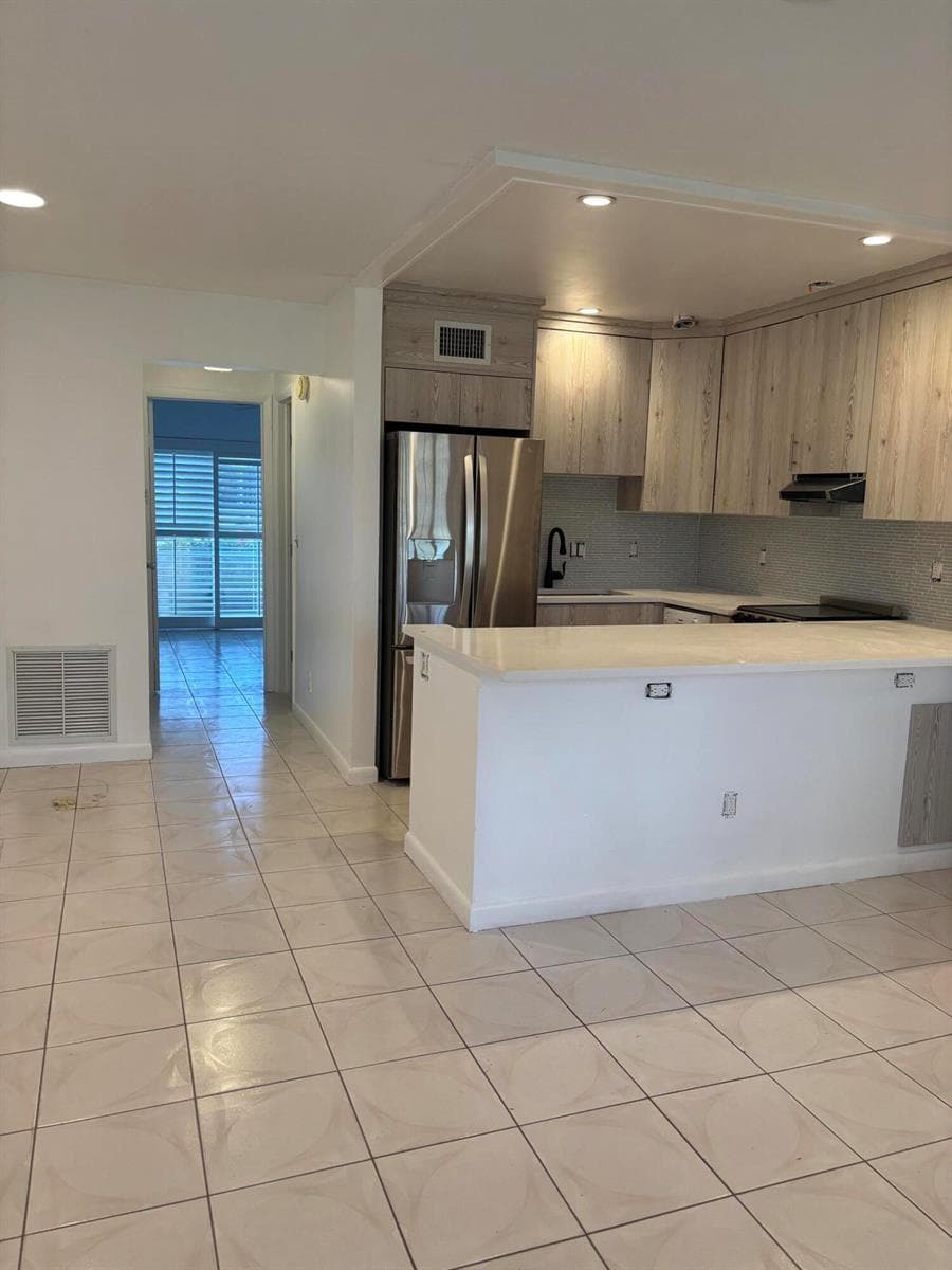 223 Coventry J # 223, West Palm Beach, FL 33417 photo 10