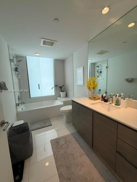 460 NE 28th St # 3408, Miami, FL 33137 photo 12