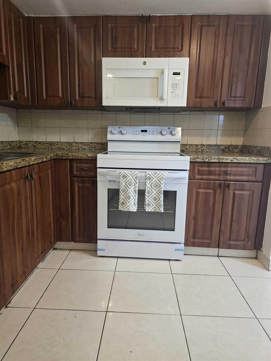 1201 SW 52nd Avenue # 202-2, North Lauderdale, FL 33068 photo 12