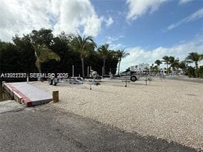 325 Calusa St, Key Largo, FL 33037 photo 13