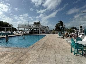 325 Calusa St, Key Largo, FL 33037 photo 4