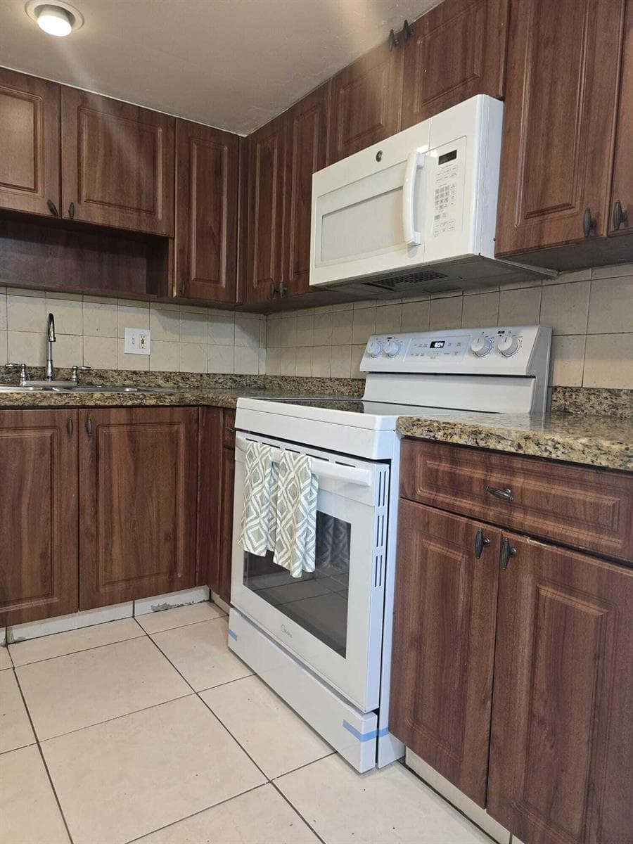 1201 SW 52nd Avenue # 202-2, North Lauderdale, FL 33068 photo 10