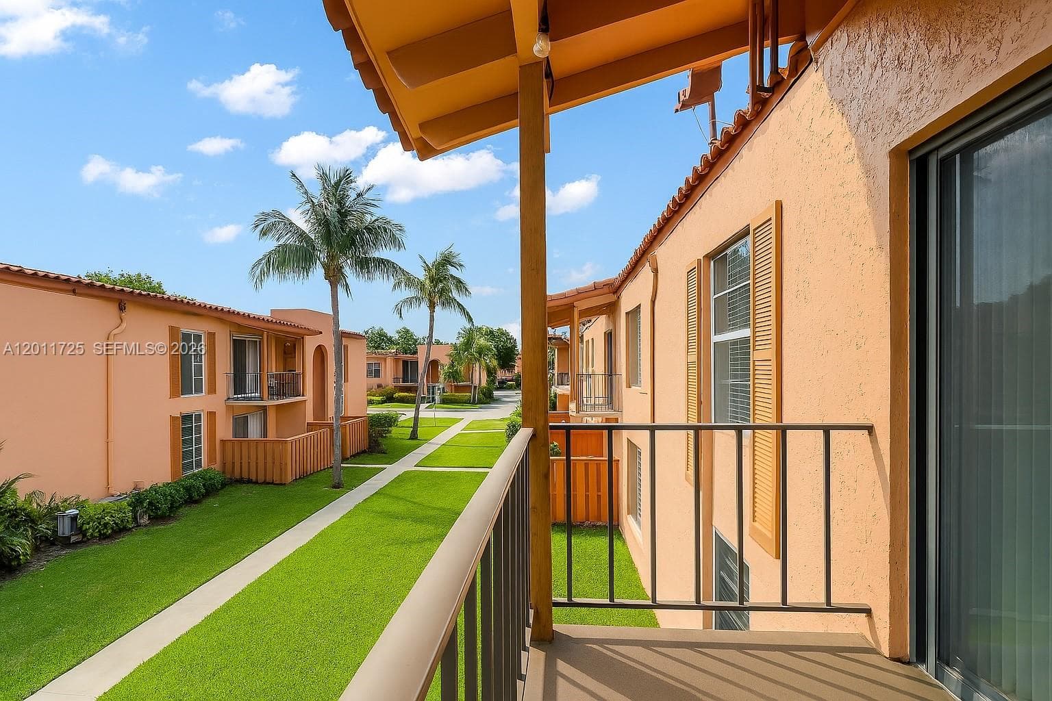 7200 Fairway Dr # H12, Miami Lakes, FL 33014 photo 8